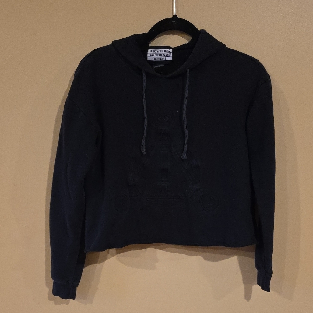 PANIC AT THE DISCO 2018  Hoodie Sweatshirt Printed Tee Shirt Cropped Black EUC S